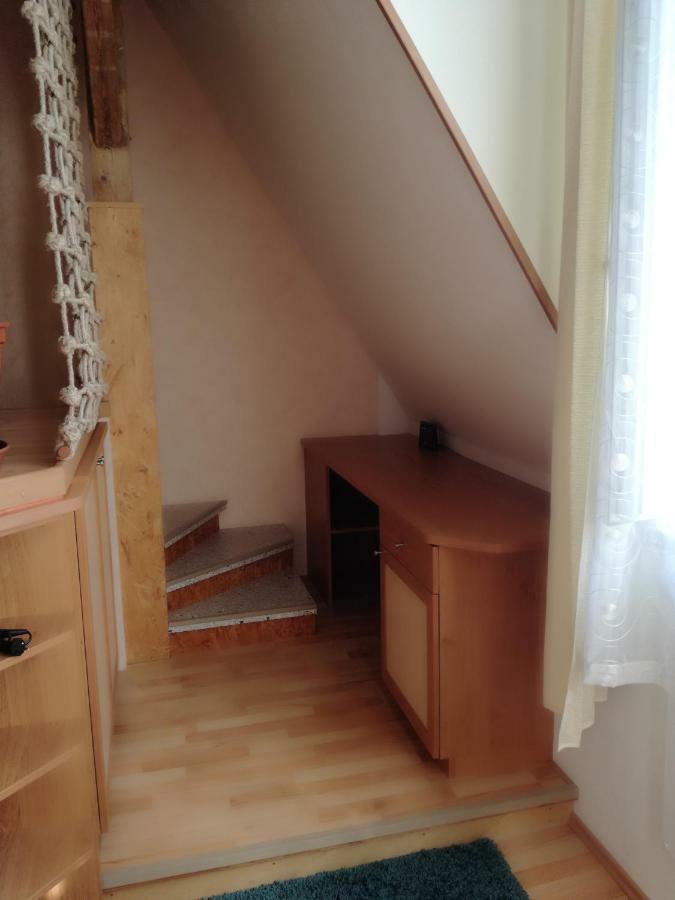 Schoene Wohnung Im Helenental Baden Bagian luar foto